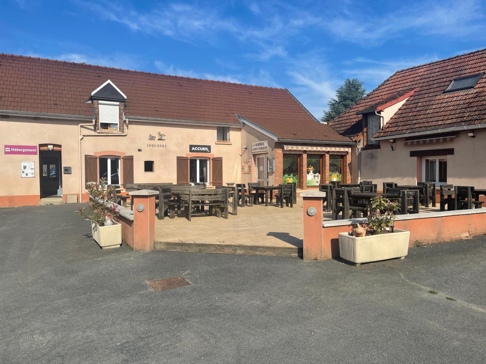 Auberge Saint Fergeux Gionges Eksteriør bilde
